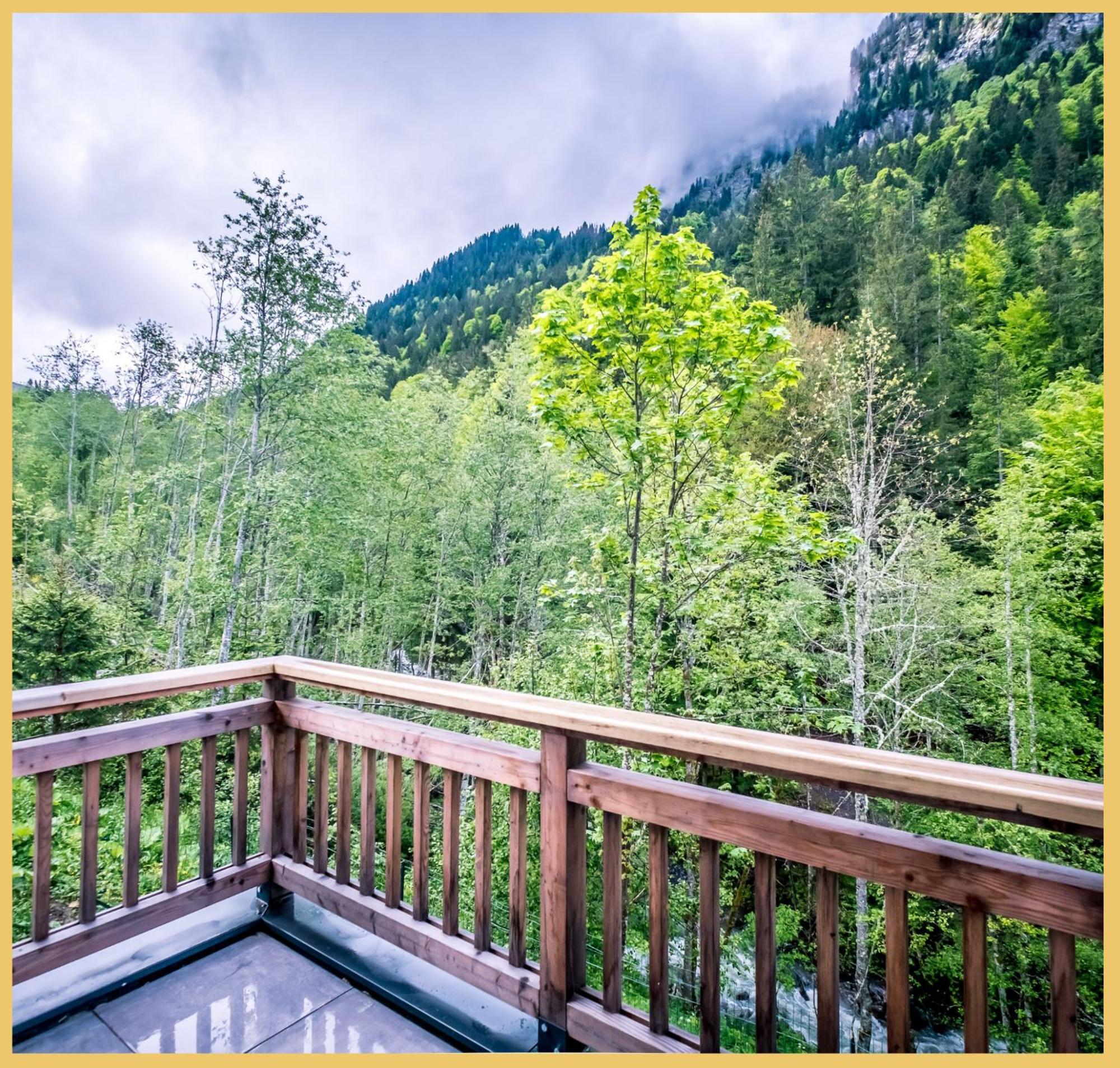 Le Solaris I Morzine Apartment Exterior photo